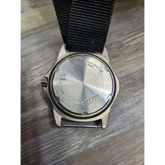 SEIKO SPIRIT Military Field Watch 7N43-6B20 White Dial Full Luminous, Lume - Picture 7 of 9